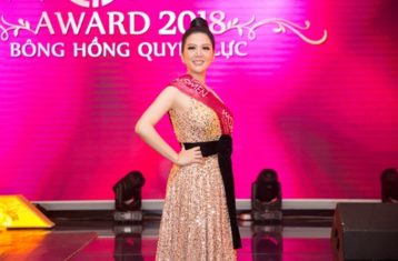 Hoa hậu – Ca sĩ Đinh Hiền Anh được vinh danh ở giải thưởng Bông hồng quyền lực 2018
