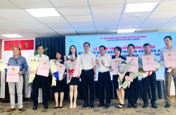 “Sổ hồng” to nhất Việt Nam và “bệnh” thành tích